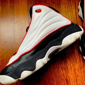 Jordan Pro Strong 'Black Varsity Red' sz 7.5. Great condition